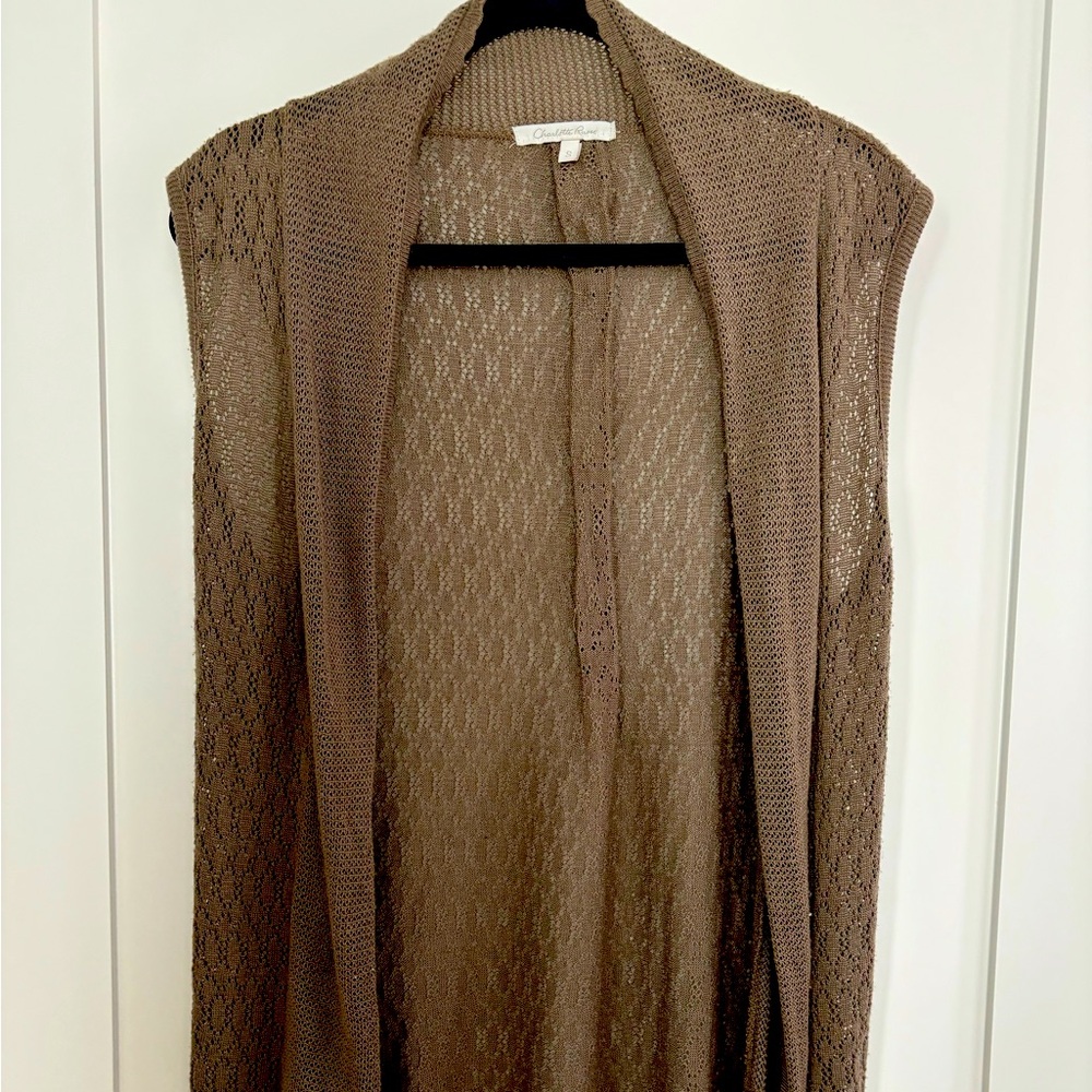 Vintage Charlotte Russe light summer knitted vest.